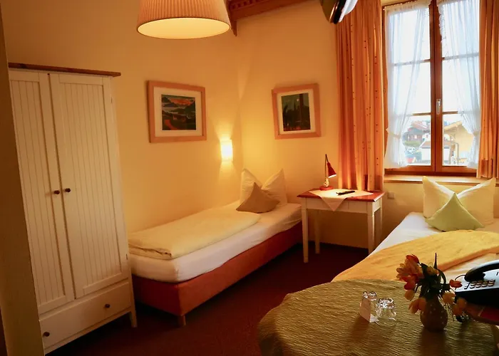 Waltraud Garni Hotel